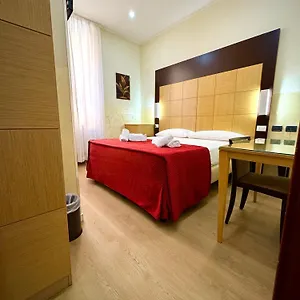 fiorella-milan.italymilanhotels.net/